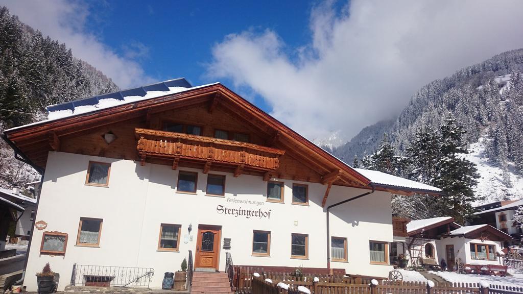 Апартаменты Sterzingerhof Нойштифт-им-Штубайталь Экстерьер фото